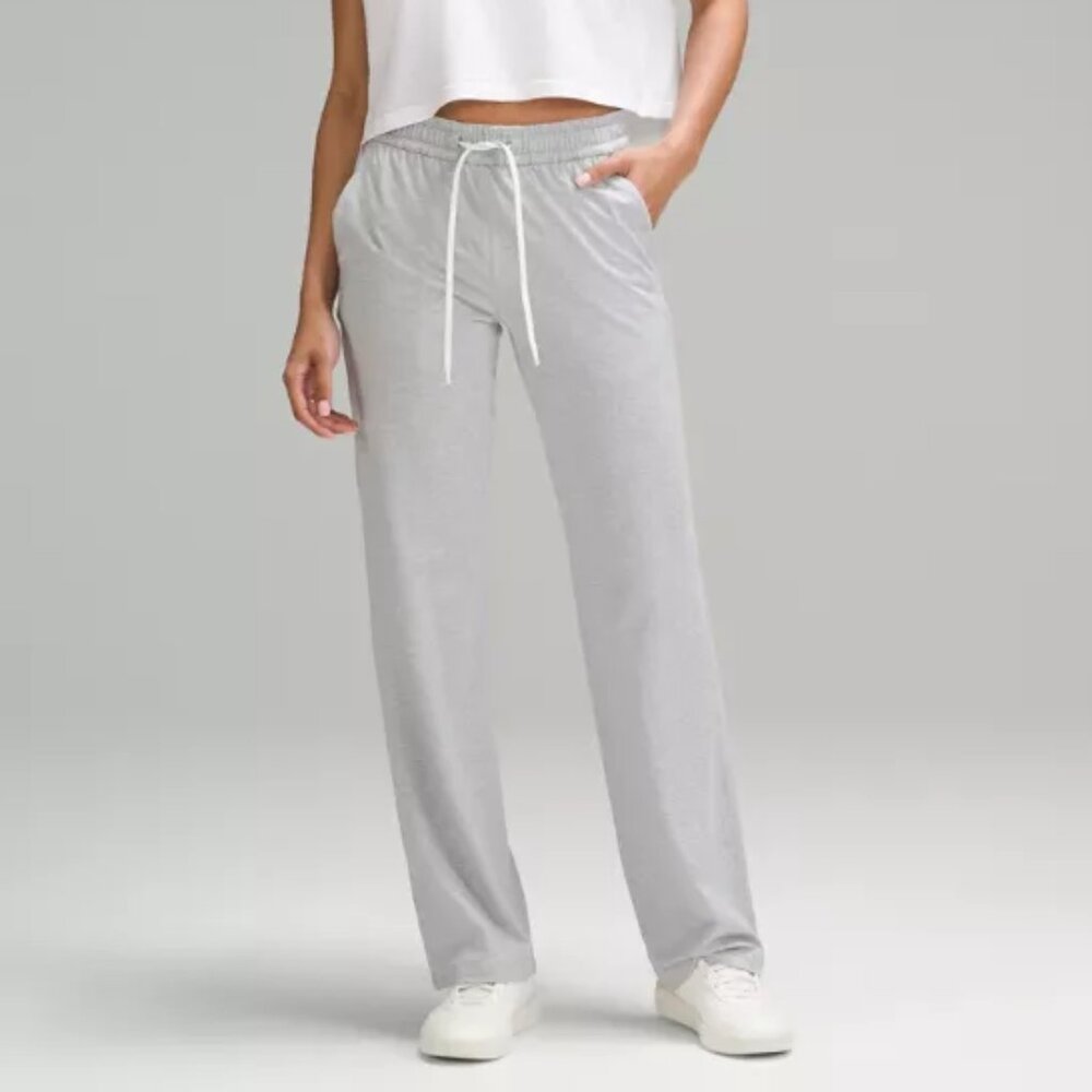 🆕 Lululemon Soft Jersey Straight-Leg Mid-Rise Pant Short 29", Size 10, NWOT